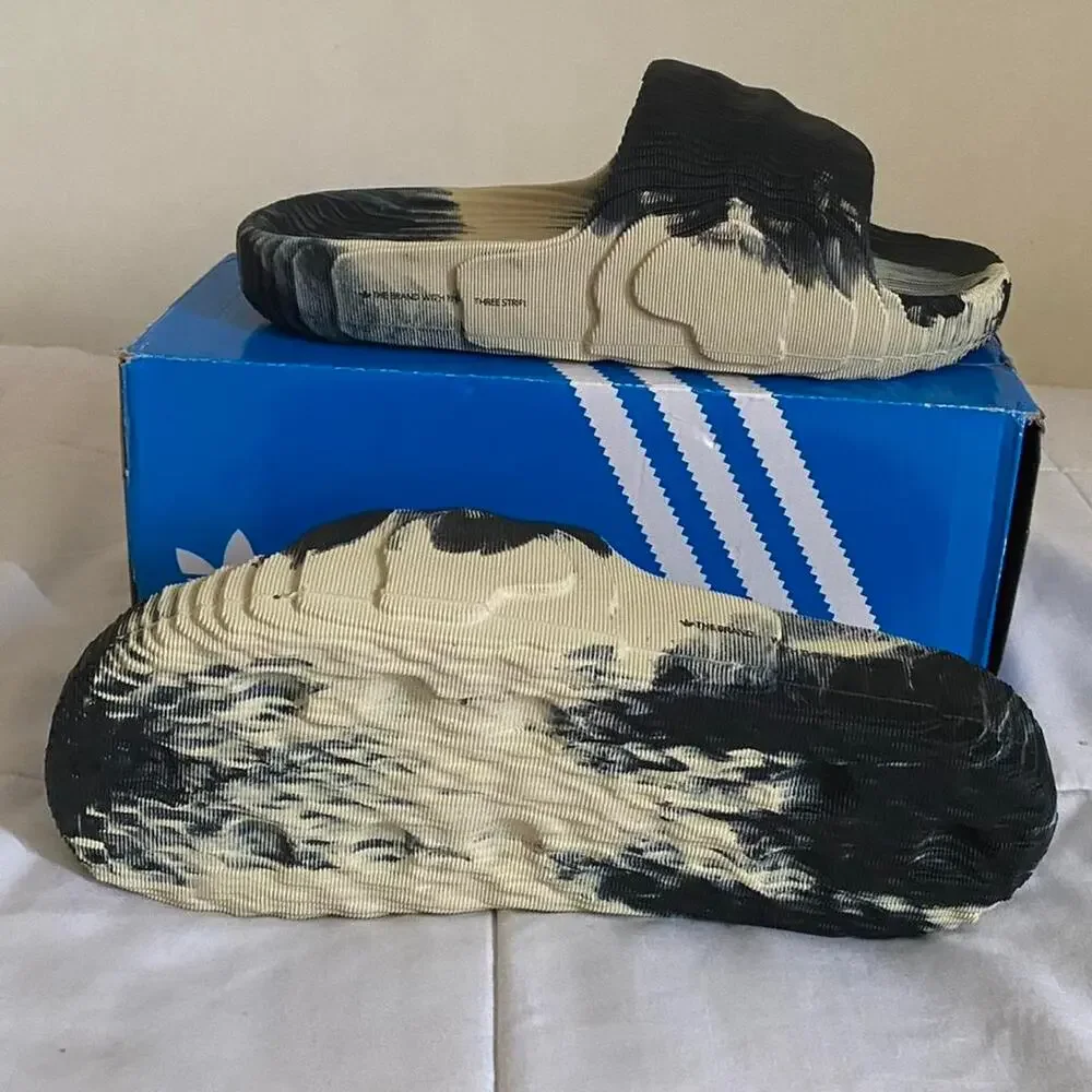 Adidas Adilette 22 gray bone black slides - size 11 M / 12.5 W US / 44 EU
